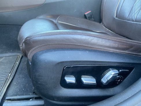 Used 2018 BMW M550i xDrive image 14