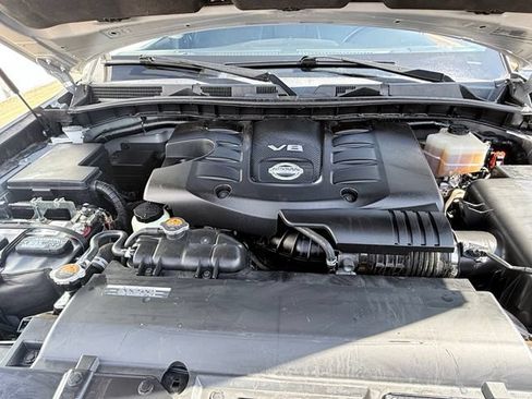 Used 2019 Nissan Armada Platinum AWD/4WD image 19