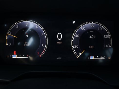 New 2025 Jeep Grand Cherokee Limited image 4