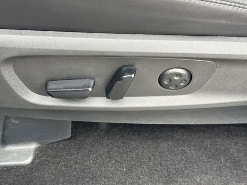 Used 2024 INFINITI QX60 Luxe image 29