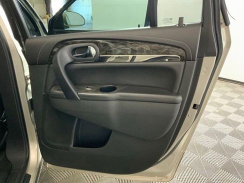 Used 2014 Buick Enclave Leather AWD/4WD image 27