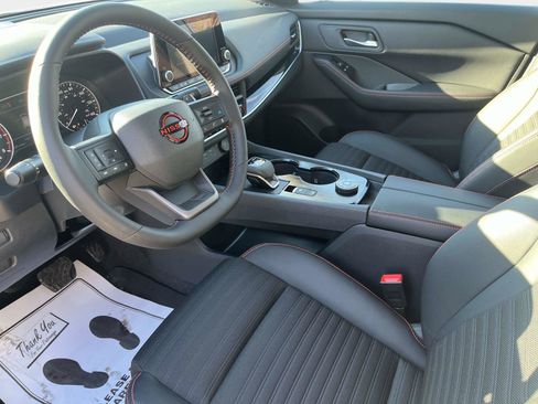 Used 2026 Nissan Rogue SV image 22