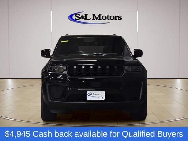 New 2026 Jeep Grand Cherokee Altitude AWD/4WD image 3