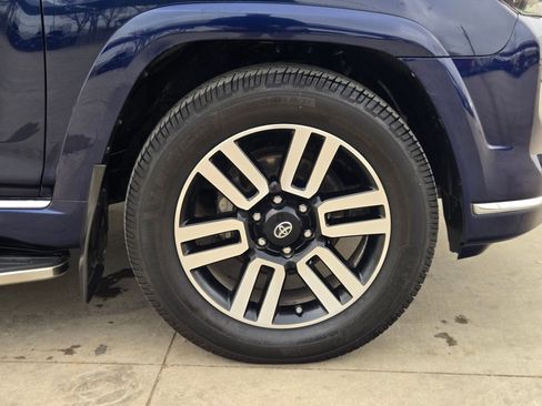 Used 2019 Toyota 4Runner Limited image 34