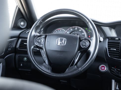 Used 2017 Honda Accord EX-L image 9