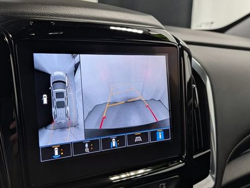 Certified 2023 Chevrolet Traverse LT w/ LT Premium Package AWD/4WD image 28