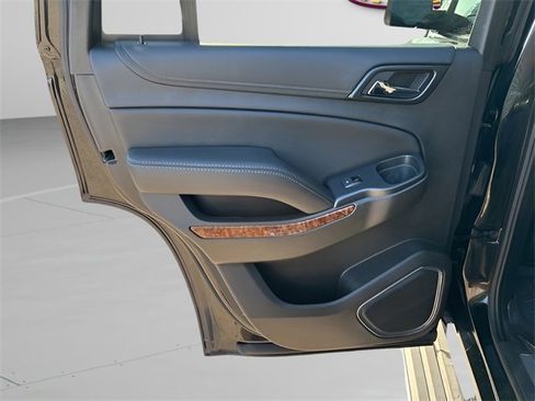 Used 2017 Chevrolet Tahoe Premier image 19