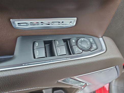 Certified 2023 GMC Sierra 1500 Denali image 27