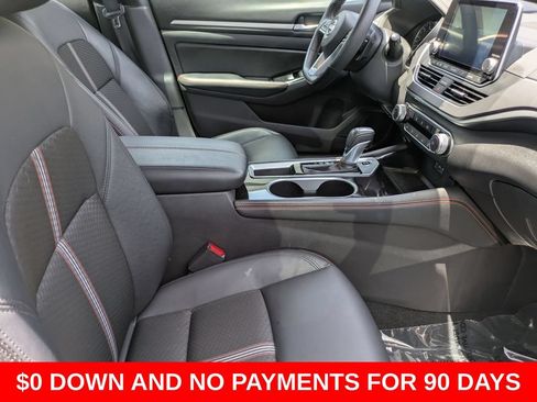 Used 2025 Nissan Altima 2.5 SR FWD image 30