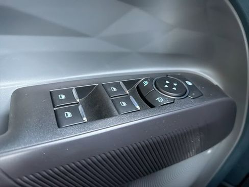 New 2026 Ford Maverick XL image 19