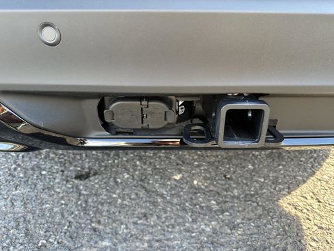 New 2026 Ford Explorer ST-Line w/ ST-Line Street Pack image 15