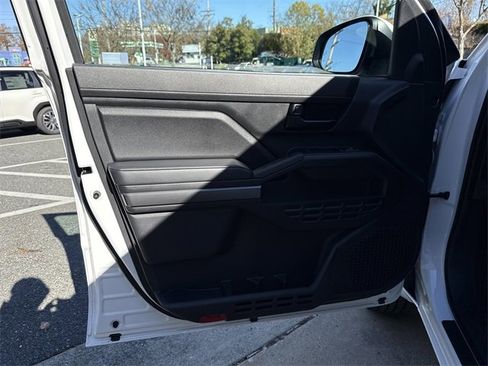 Used 2024 Toyota Tacoma SR5 image 8