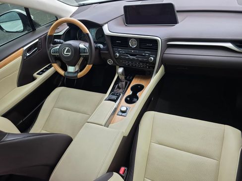 Used 2019 Lexus RX 350L AWD image 13