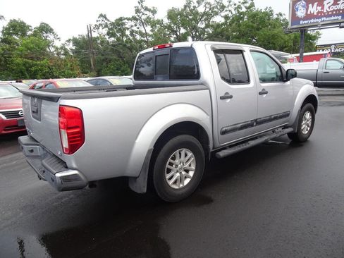 Used 2015 Nissan Frontier SV w/ SV Value Truck Package image 7
