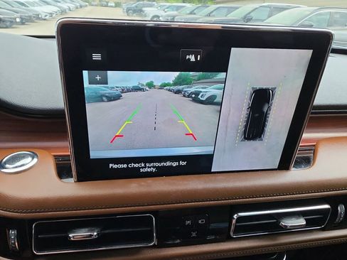 Used 2023 Lincoln Aviator Reserve w/ Elements Package Plus RWD image 18