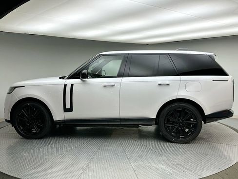 New 2026 Land Rover Range Rover SE AWD/4WD image 2