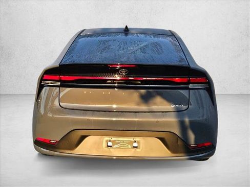 New 2026 Toyota Prius LE FWD image 8