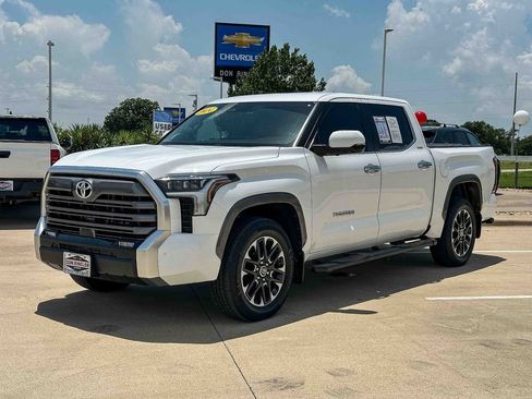 Used 2024 Toyota Tundra Limited AWD/4WD image 7