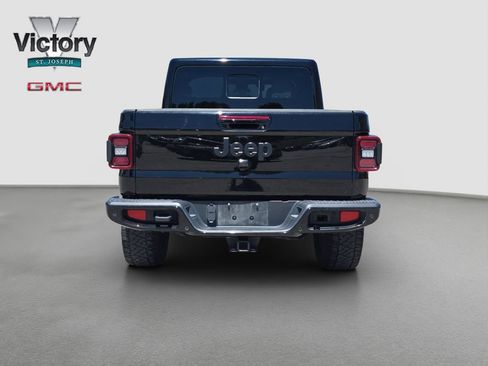 Used 2022 Jeep Gladiator Overland AWD/4WD image 16