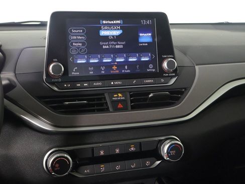 Used 2024 Nissan Altima 2.5 SR image 38