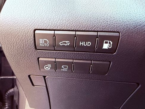 Used 2022 Lexus RX 450hL Luxury w/ Cold Area Package (CT) AWD/4WD image 24