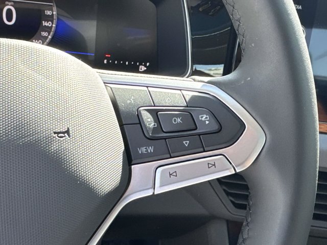 New 2026 Volkswagen Jetta SE FWD image 19