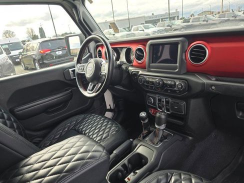 Used 2020 Jeep Gladiator Rubicon w/ LED Lighting Group AWD/4WD image 10