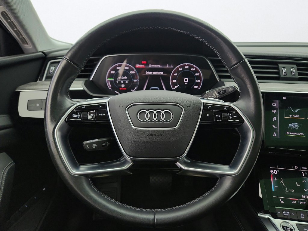Used 2022 Audi e-tron Premium AWD/4WD image 14