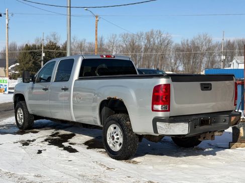 Used 2011 GMC Sierra 2500 SLE image 6