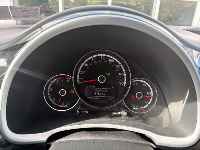 Used 2016 Volkswagen Beetle 1.8T SE FWD image 23