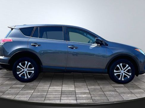Used 2018 Toyota RAV4 LE w/ All Weather Liner Package AWD/4WD image 8