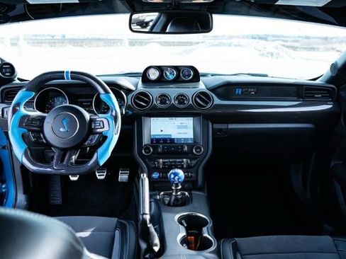 Used 2020 Ford Mustang Shelby GT350 w/ Technology Package RWD image 15