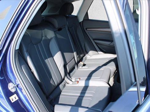 Used 2023 Audi Q5 2.0T Premium Plus w/ Premium Plus Package AWD/4WD image 30