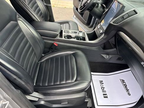Used 2024 Ford Edge SEL image 25