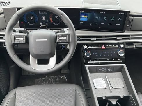 New 2026 Hyundai Santa Fe SEL FWD image 23