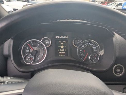 Used 2024 RAM 3500 Big Horn AWD/4WD image 28
