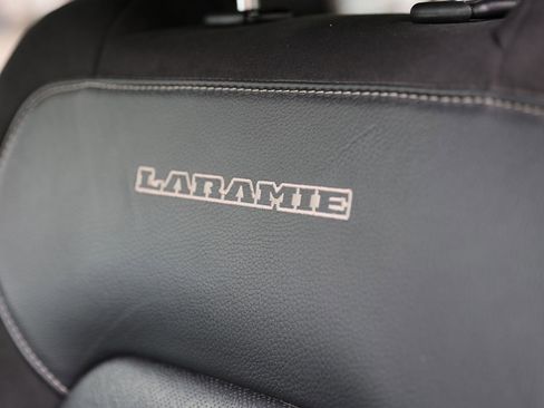 Used 2021 RAM 1500 Laramie AWD/4WD image 20