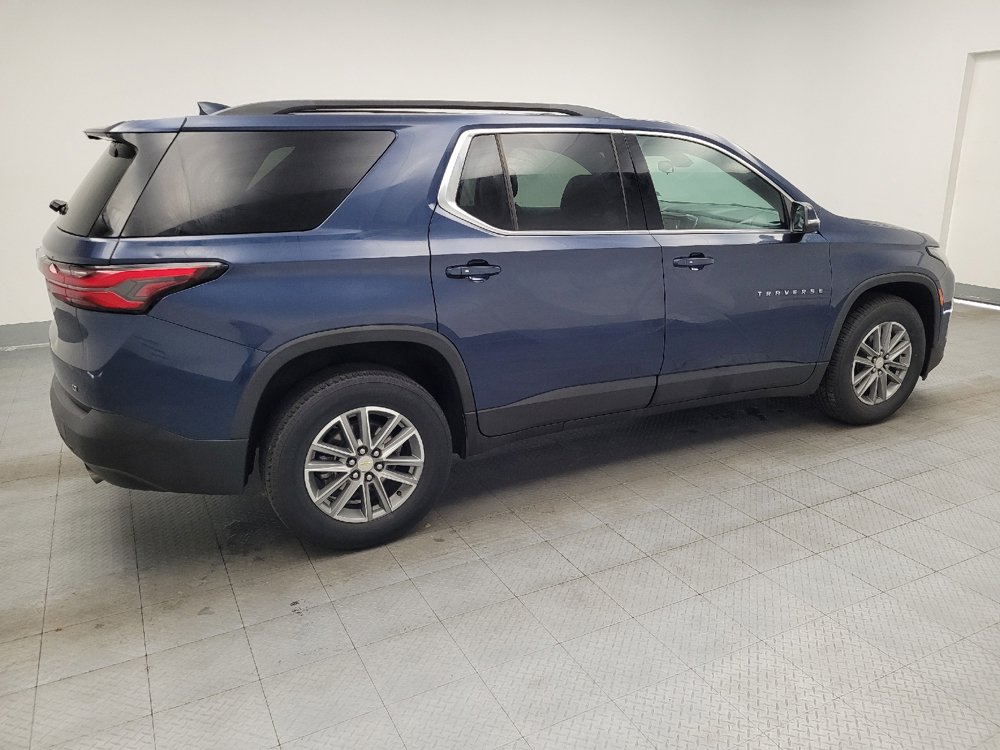 Used 2023 Chevrolet Traverse LT FWD image 10