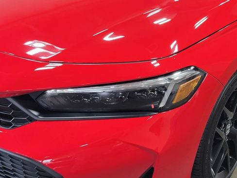 Certified 2025 Honda Civic Sport image 9