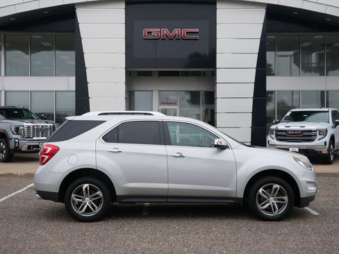 Used 2016 Chevrolet Equinox LTZ w/ True North Edition AWD/4WD image 2