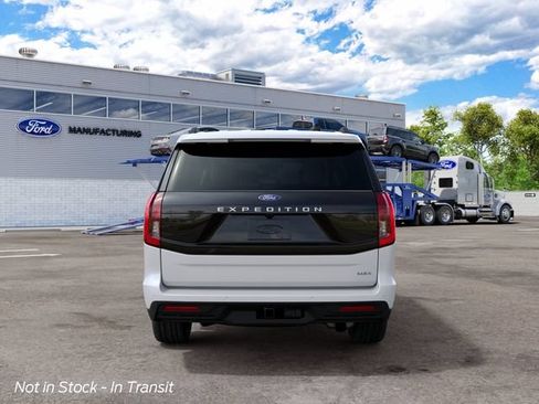 New 2027 Ford Expedition Max Active RWD image 7