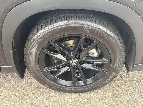 Used 2024 Toyota Grand Highlander AWD Hybrid image 43