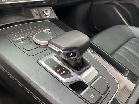Used 2019 Audi Q5 2.0T Premium AWD/4WD image 22