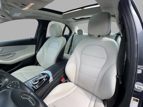 Used 2015 Mercedes-Benz C 300 4MATIC Sedan image 17