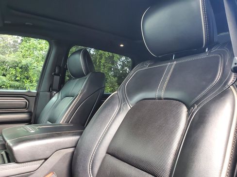 Used 2020 RAM 1500 Limited AWD/4WD image 36