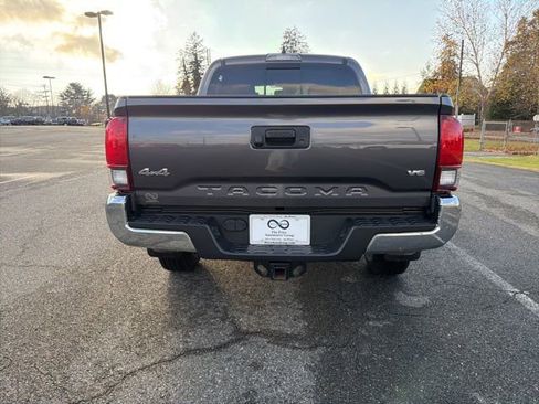 Used 2021 Toyota Tacoma SR5 image 7