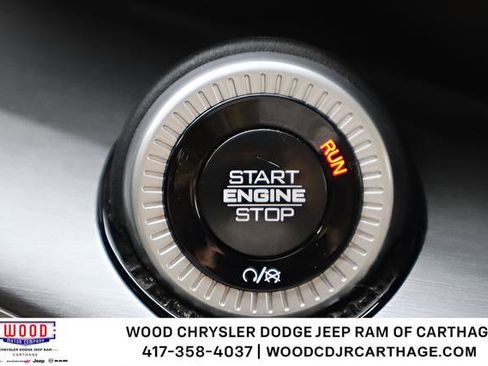 Used 2025 Jeep Wagoneer 4WD image 21