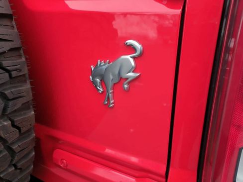 Used 2022 Ford Bronco Outer Banks w/ Sasquatch Package image 12