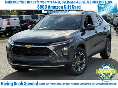 New 2026 Chevrolet Trax LT w/ Driver Confidence Package