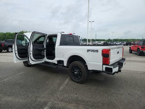 Used 2023 Ford F250 Lariat w/ Lariat Ultimate Package AWD/4WD image 31